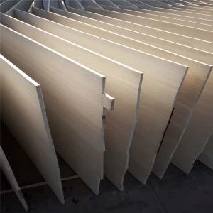 Дерев'яна дошка Пауловнія